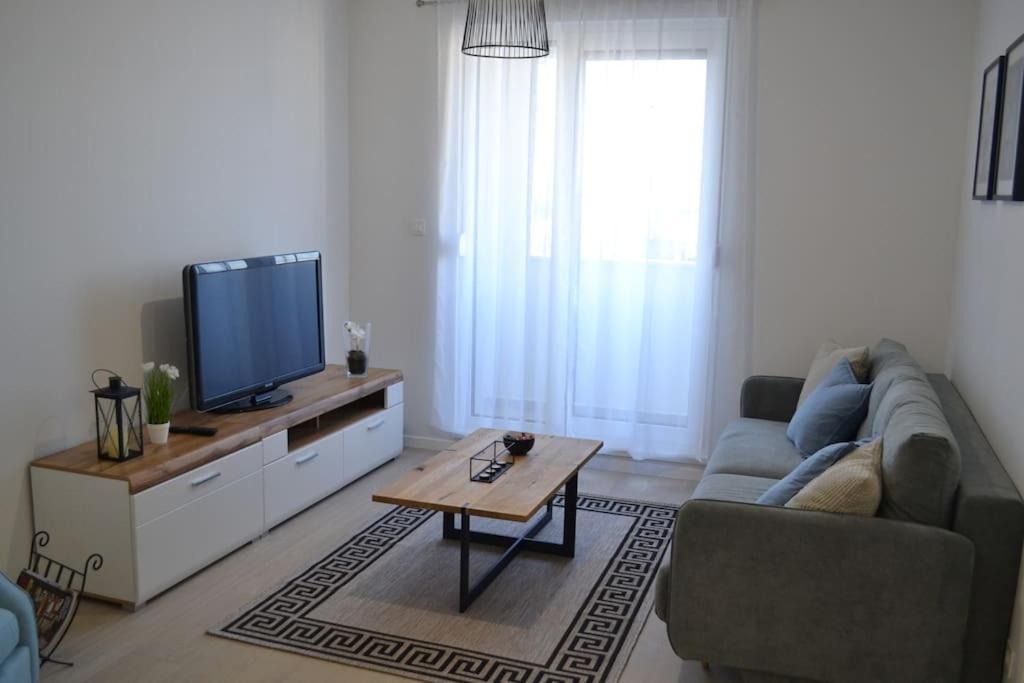 New Modern Apt Near Old Town - Private Parking ซาดาร์ ภายนอก รูปภาพ
